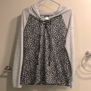 Leopard print long sleeve sweatshirt